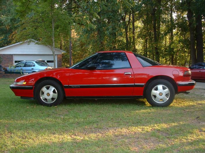 Buick Reatta: 9 фото