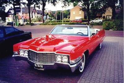 Cadillac Coupe DeVille: 1 фото