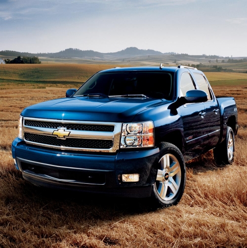 Chevrolet Silverado: 2 фото