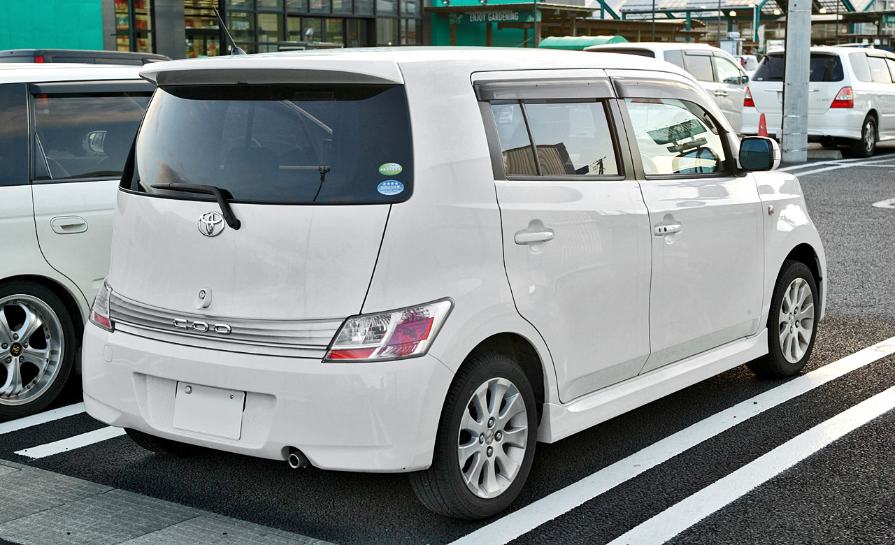 Daihatsu Coo: 7 фото