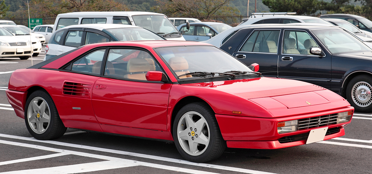 Ferrari Mondial: 3 фото