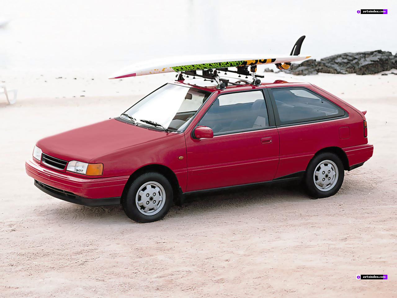 Hyundai Excel: 11 фото