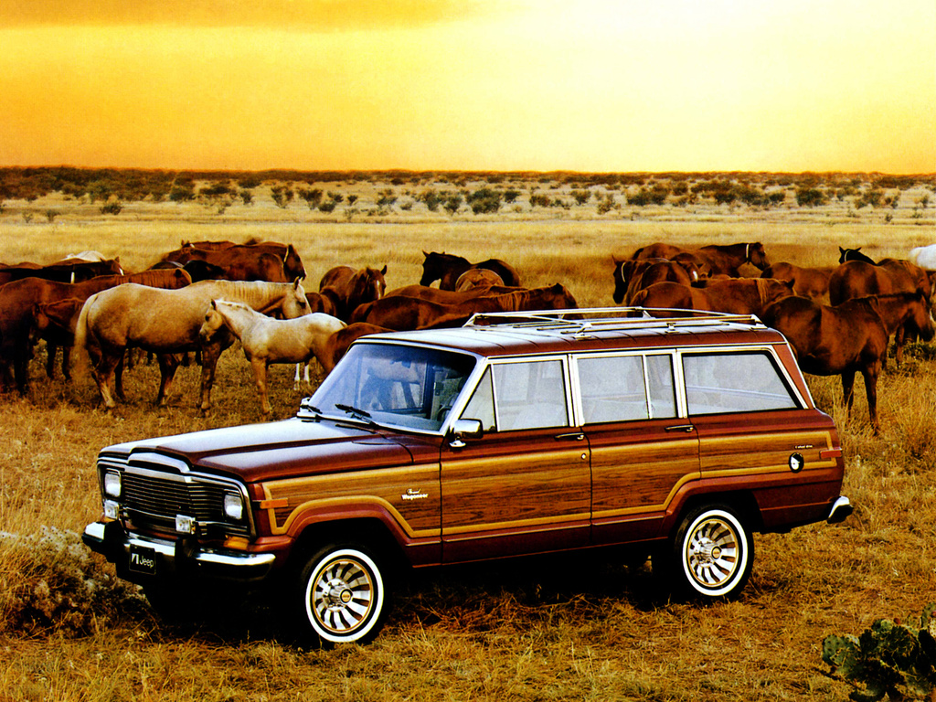 Jeep Grand Wagoneer: 9 фото