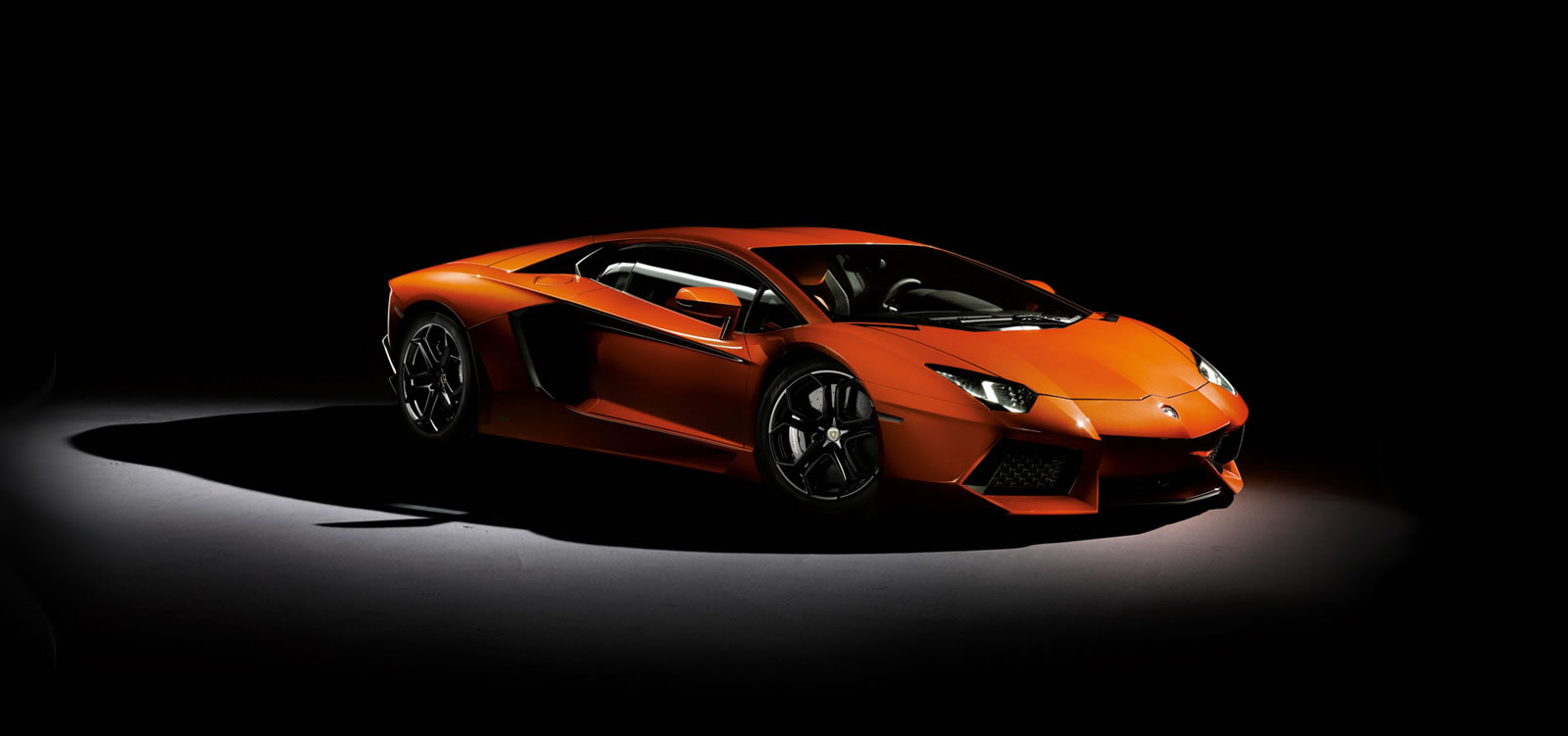 Lamborghini Aventador LP 700-4: 11 фото