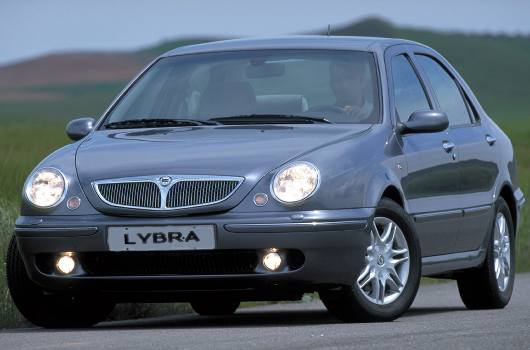 Lancia Lybra: 11 фото