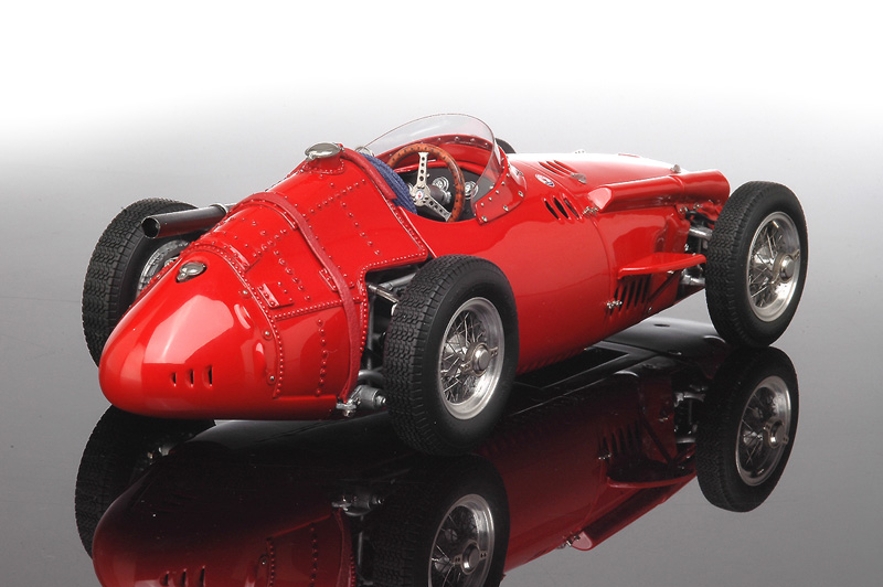 Maserati 250F: 5 фото