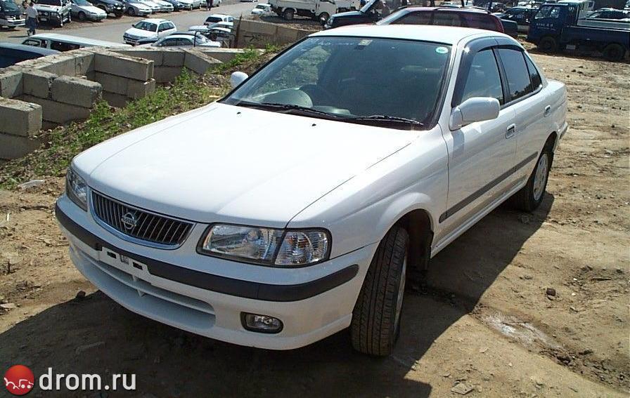 Nissan Sunny: 7 фото