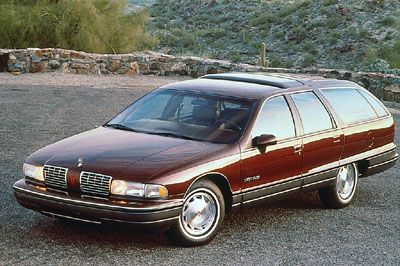 Oldsmobile Custom Cruiser: 8 фото