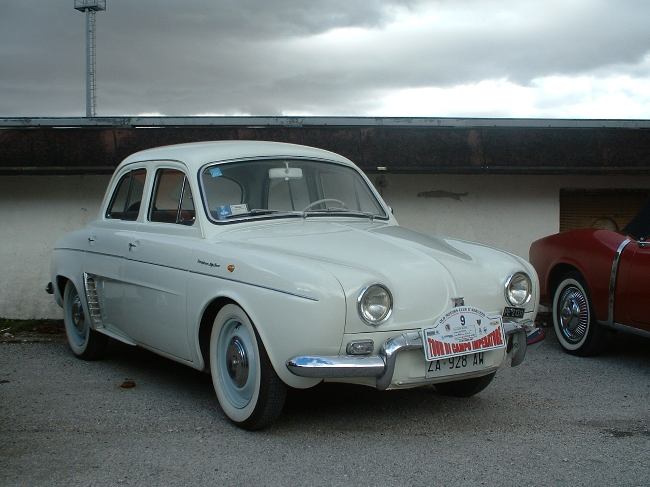 Renault Dauphine: 3 фото