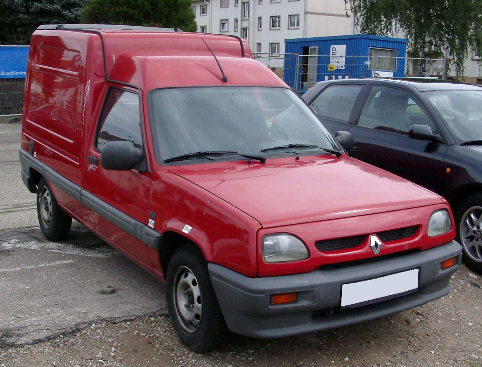 Renault Rapid: 1 фото