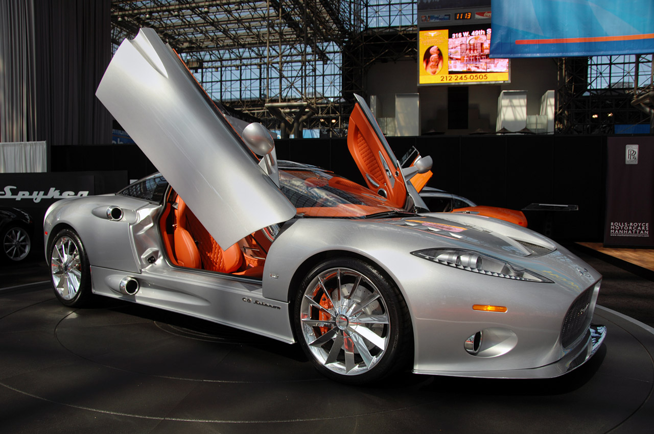 Spyker C8: 12 фото