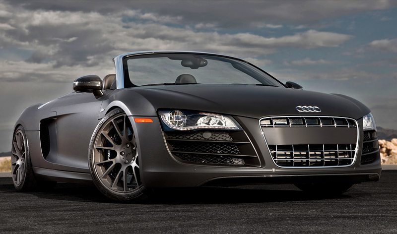 Audi R8 Spyder: 8 фото