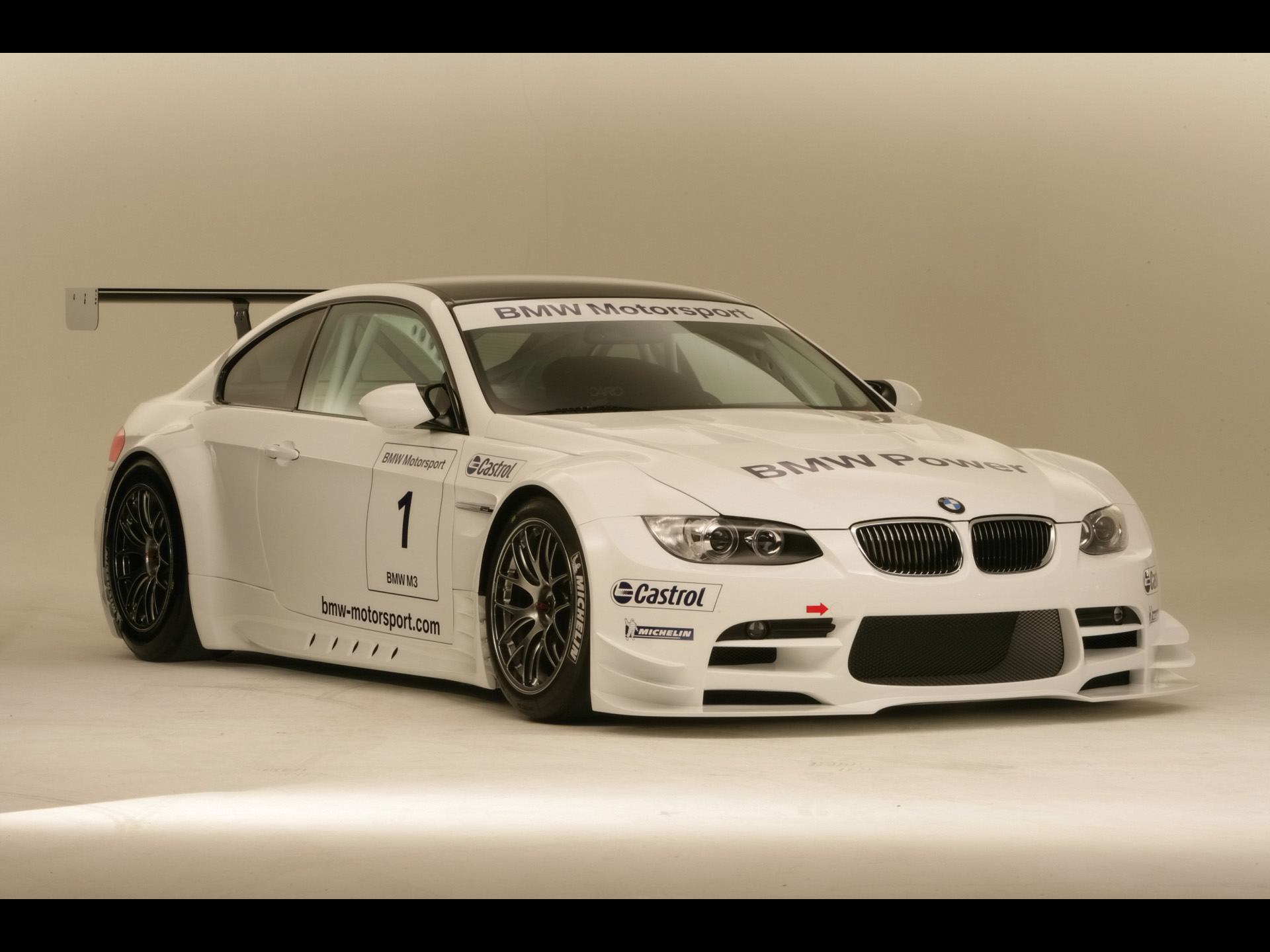 BMW M3: 12 фото