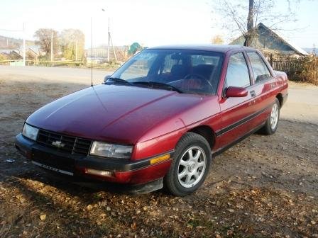 Chevrolet Corsica: 4 фото