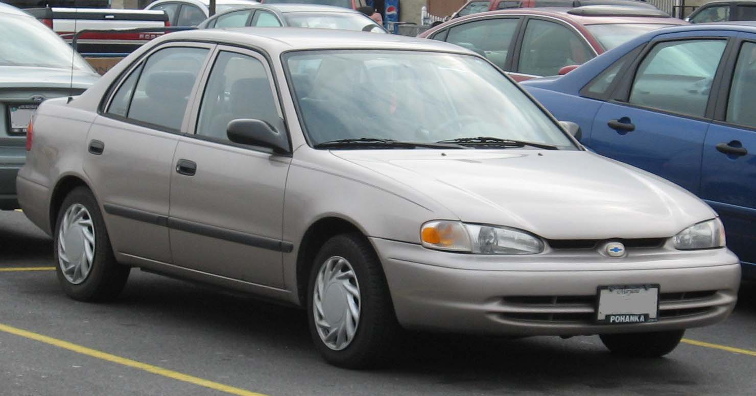 Chevrolet Prizm: 3 фото