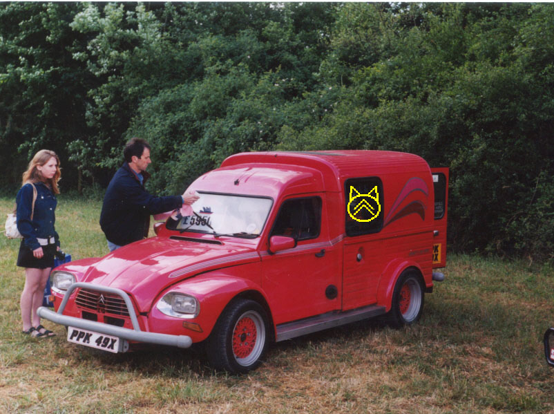 Citroen Acadiane: 10 фото