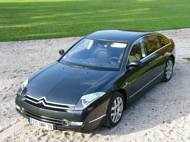 Citroen C6: 10 фото