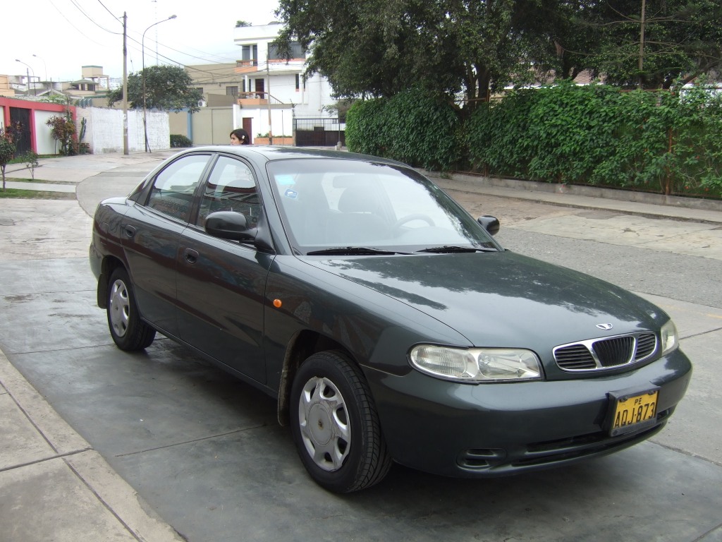 Daewoo Nubira I: 4 фото