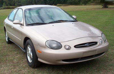 Ford Taurus III: 4 фото