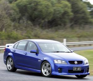 Holden Commodore: 9 фото