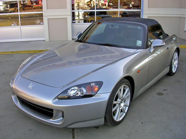 Honda S2000: 4 фото