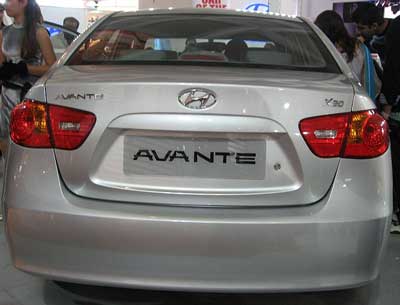 Hyundai Avante: 5 фото