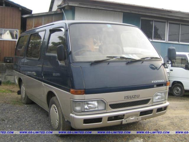 Isuzu Fargo: 6 фото