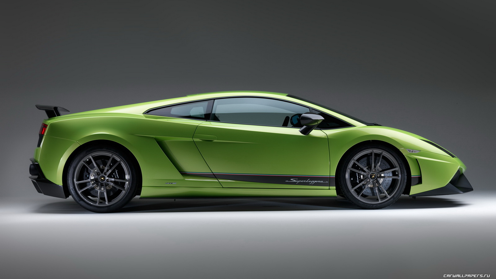 Lamborghini Gallardo Superleggera: 10 фото