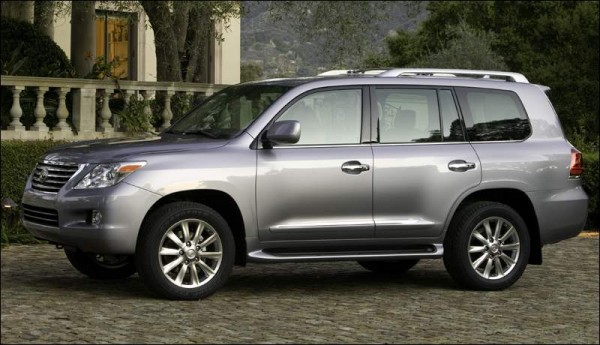 Lexus LX: 11 фото