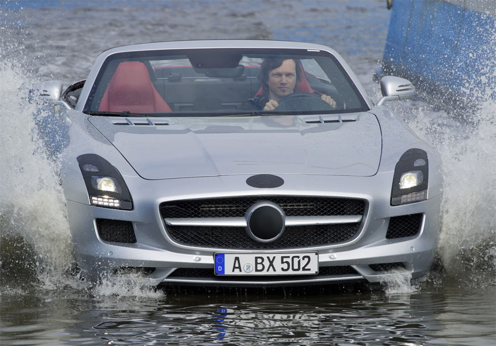 Mercedes SLS AMG Roadster: 12 фото