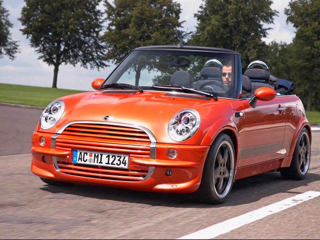 MINI Cooper Cabrio: 2 фото