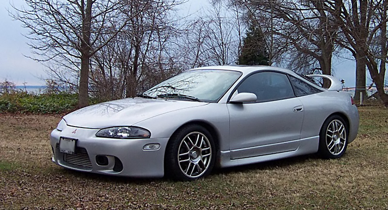 Mitsubishi Eclipse: 3 фото