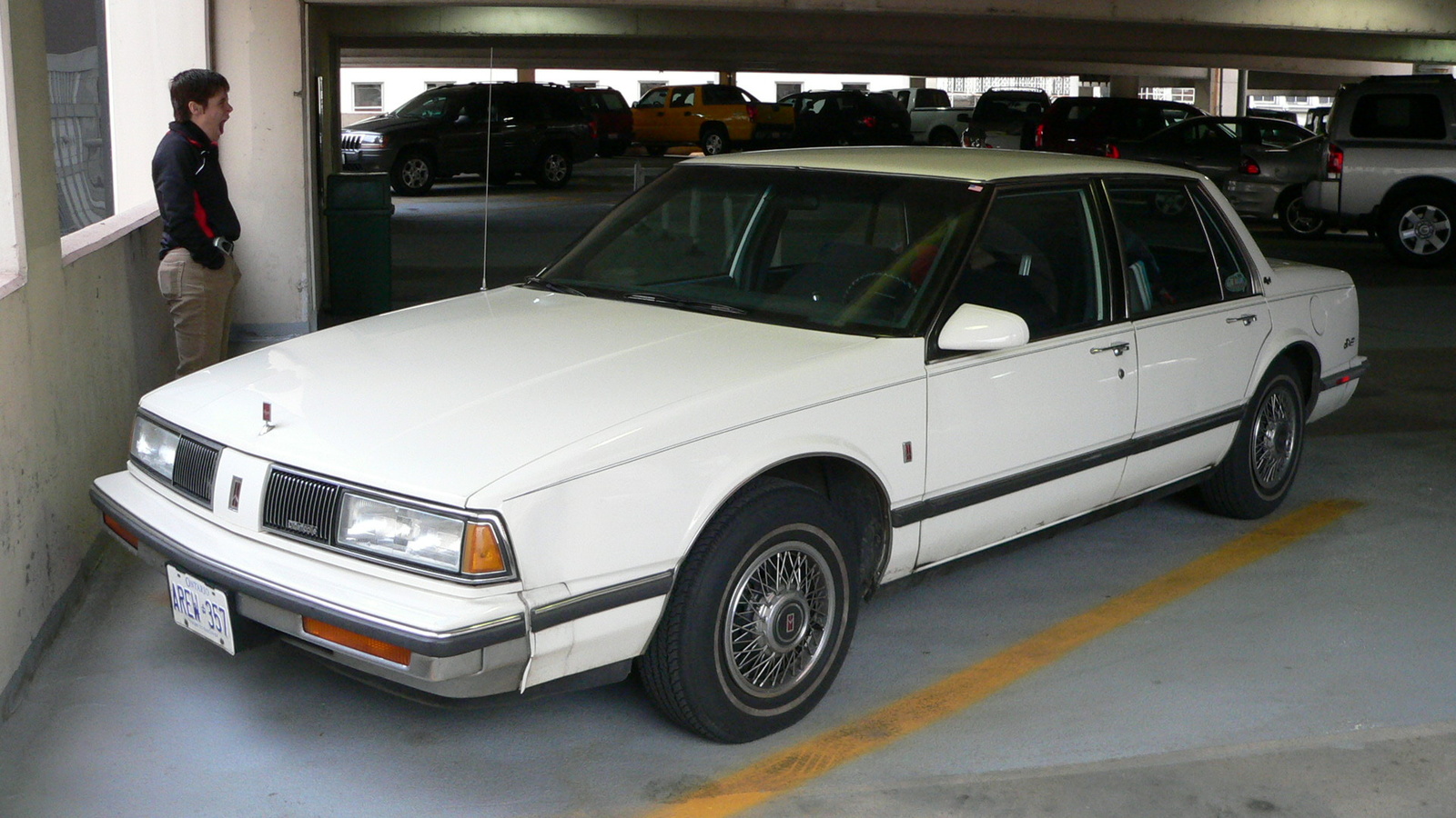 Oldsmobile Eighty-Eight: 6 фото