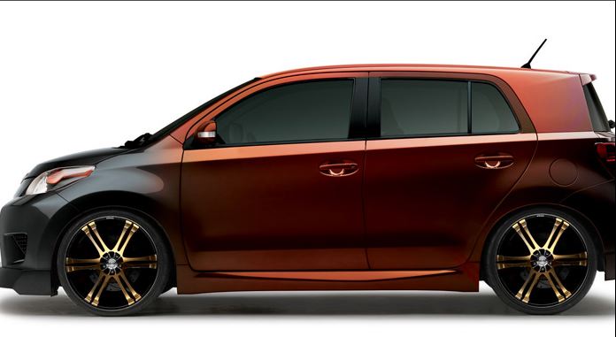 Scion xD: 7 фото