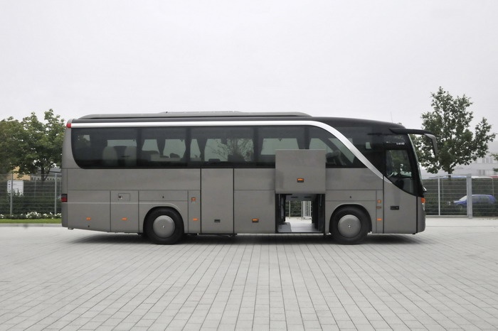 Setra S411