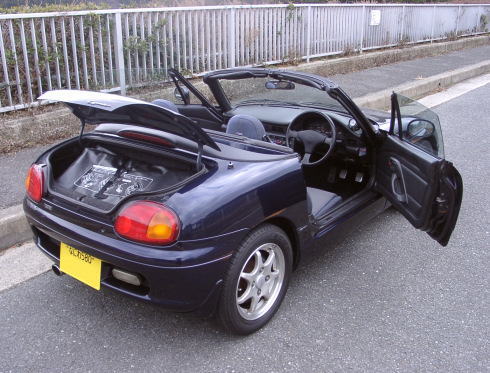 Suzuki Cappuccino: 2 фото