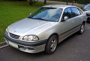 Toyota Avensis: 2 фото