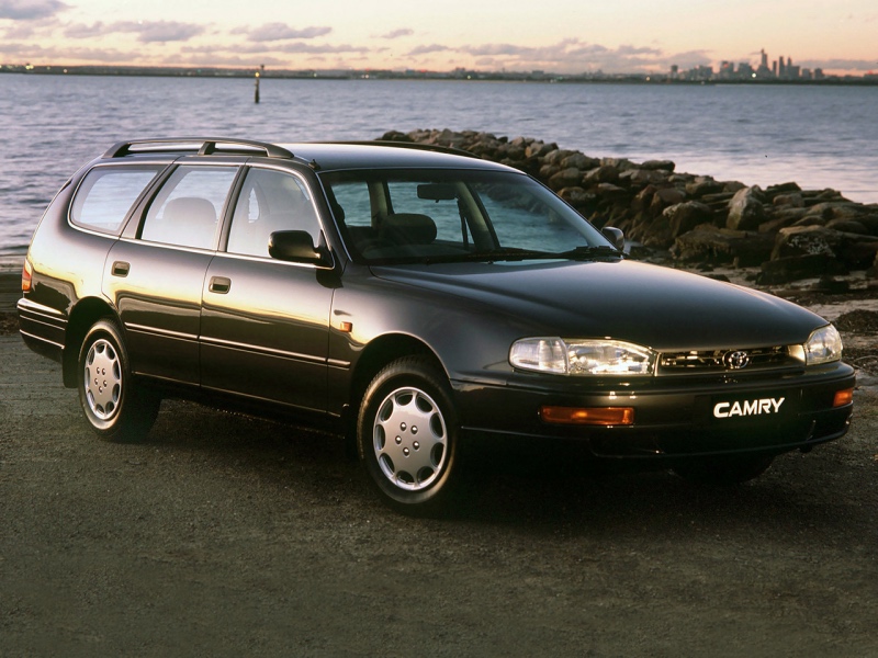 Toyota Camry wagon: 2 фото