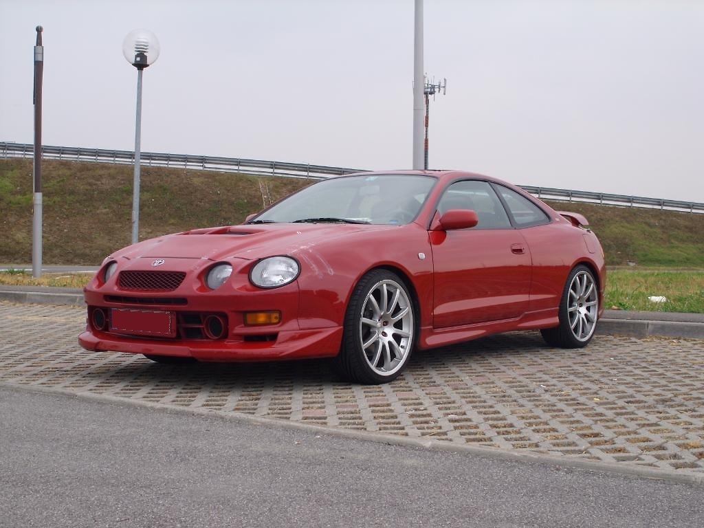 Toyota Celica VI: 6 фото