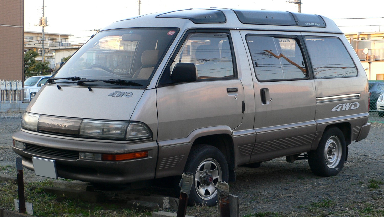 Toyota Masterace: 6 фото