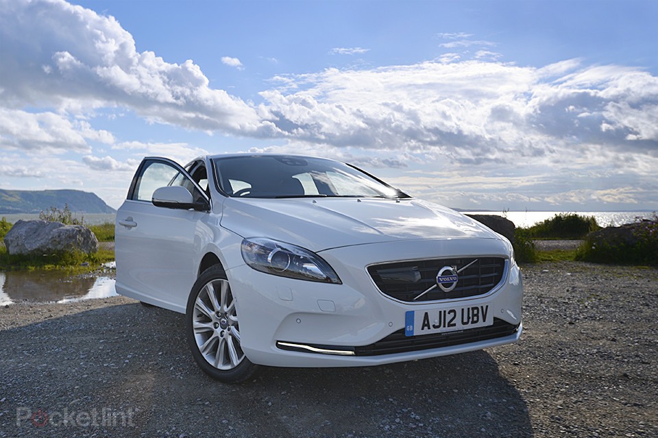 Volvo V40 I: 7 фото